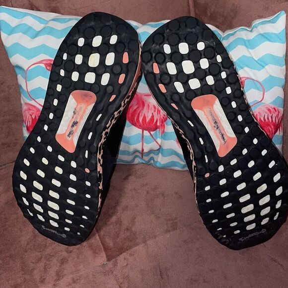 adidas UltraBoost DNA pink Leopard Print - Picture 6 of 7